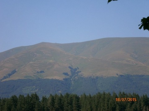 Стара планина изглед от язовир Душанци