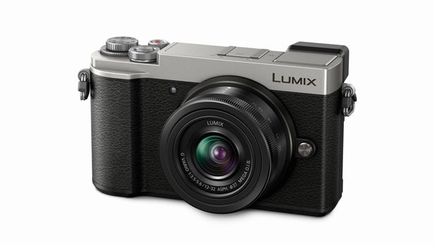Panasonic Lumix GX9 предлага 20 мегапиксела, без low-pass филтър, подобрен механизъм на затвора