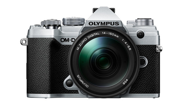 Olympus представи третата генерация на популярния модел E-M5