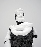 Христо Ботев харесва снега