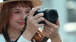 Новият фотоапарат Nikon Z5 IIC - компактен фулфрейм за ежедневието