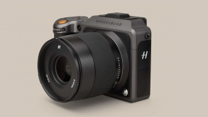 Get to know the new mid-size Hasselblad X1D II camera - faster and cheaper