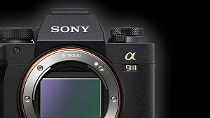 Нов фотоапарат Sony Alpha 9 III и нов лек теле обектив Sony FE 300mm f/2.8 GM OSS