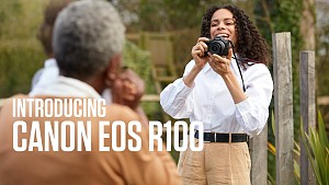 The new Canon EOS R100 camera - the most compact model with R mount