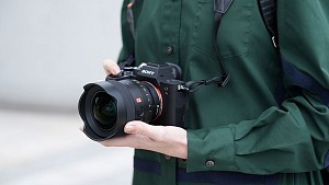 Sony FE 14mm f/1.8 GM - широк, лек и компактен 