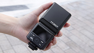 Godox TT350 II ThinkLite TTL - популярната компактна светкавица с подобрена версия