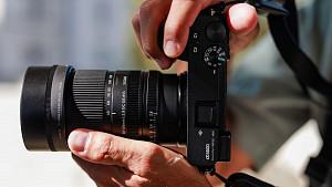 Нов компактен обектив Sigma 50-120mm f/2.8 DC OS Contemporary за APS-C