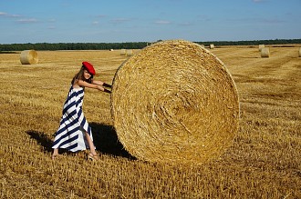 Търкалящата сламени бали