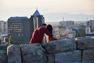 Целувки на Небет тепе