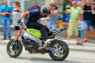 Stunt show