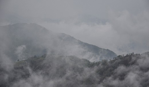 Планината в мъгла
