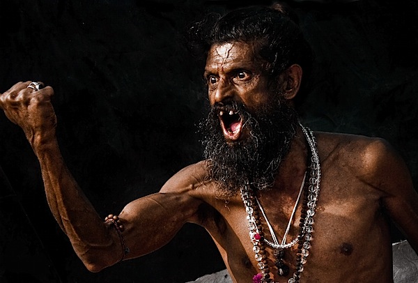 портрет на ядосан sadhu от tuhin subhra dey