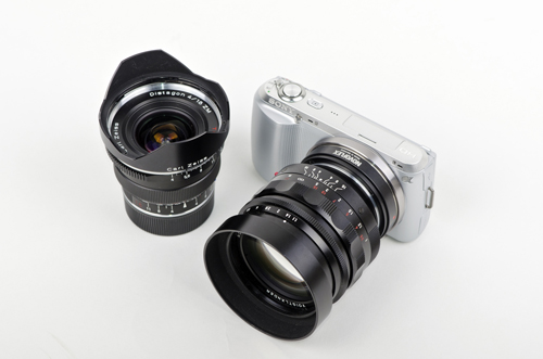 цифров безогледален фотоапарат със сменяема оптика Sony NEX-C3 с ръчнофокусни обективи 