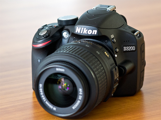 новият Nikon D3200 цифров огледално рефлексен фотоапарат dslr ревю